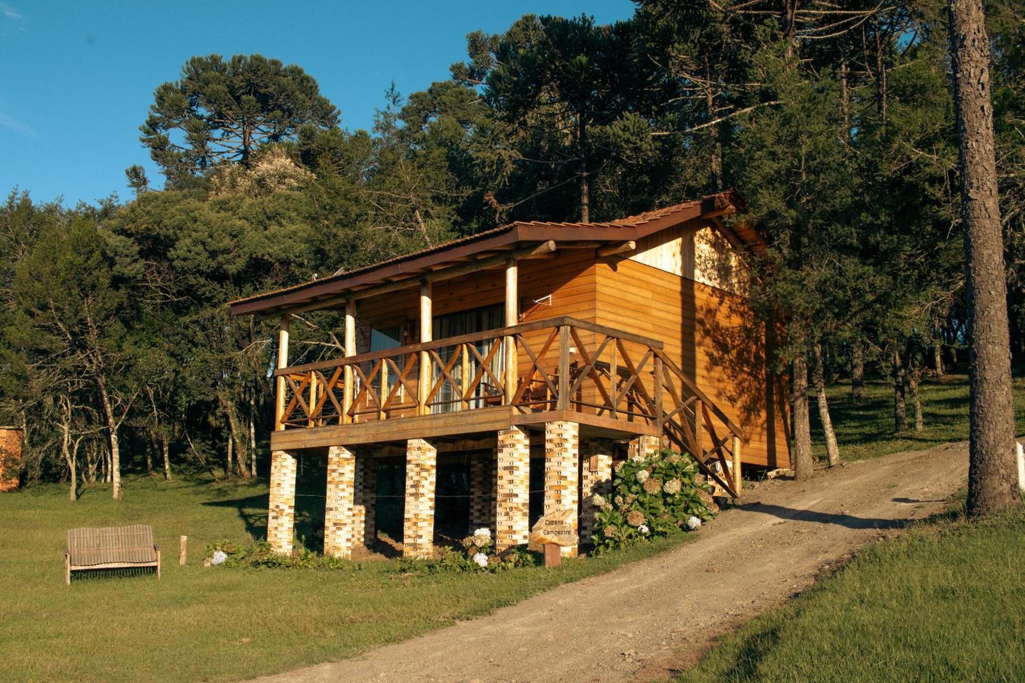 אורוביסי Hospedaria Refugio Do Invernador מראה חיצוני תמונה